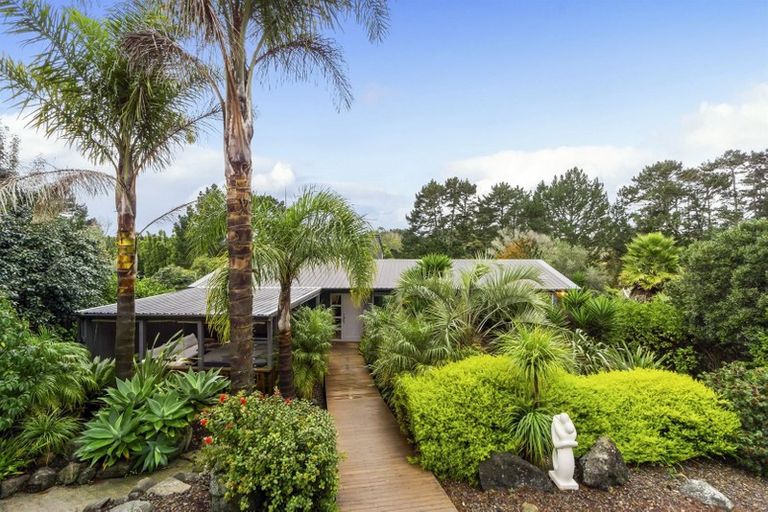 Photo of property in 11 Kauri Road, Whenuapai, Auckland, 0618
