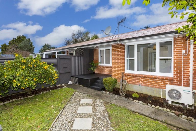 Photo of property in 2/88a Moonshine Road, Trentham, Upper Hutt, 5018