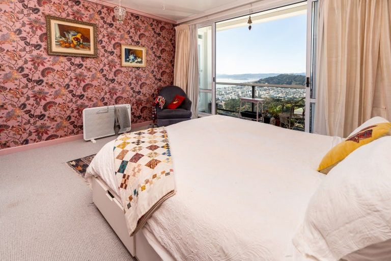 Photo of property in Harbour View Apartments, 147 Ohiro Road, Brooklyn, Wellington, 6021