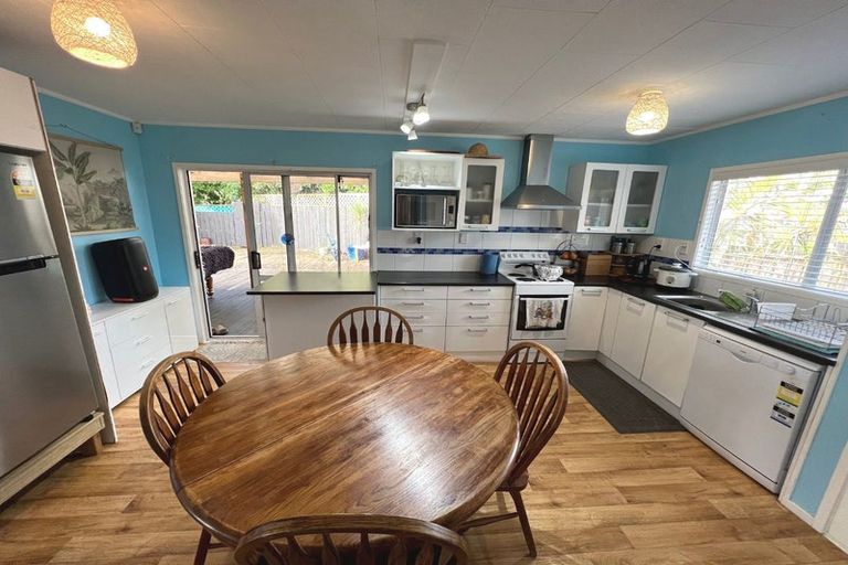 Photo of property in 23 Beaufort Place, Papatoetoe, Auckland, 2025