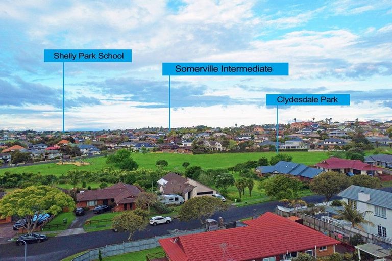 Photo of property in 1/2 Perendale Close, Somerville, Auckland, 2014