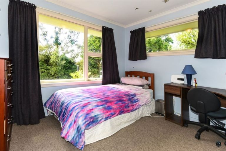 Photo of property in 27 Longmuir Street, Ilam, Christchurch, 8041