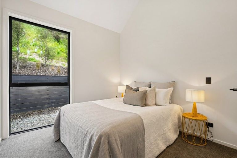 Photo of property in 7 Mckenzies Shute, Jacks Point, Queenstown, 9371