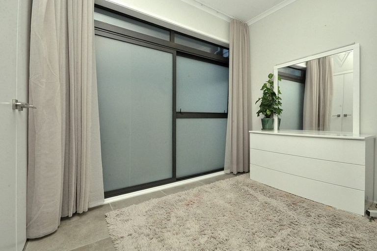 Photo of property in 13 Tuatua Road, Hobsonville, Auckland, 0616