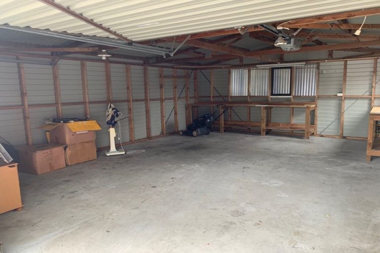 Photo of property in 6 Mildmay Road, Henderson, Auckland, 0610