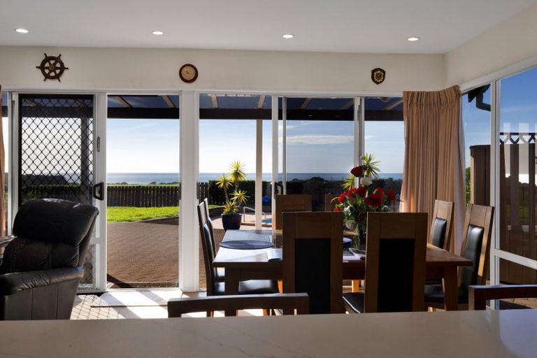 Photo of property in 55 Nugent Street, Bell Block, New Plymouth, 4312