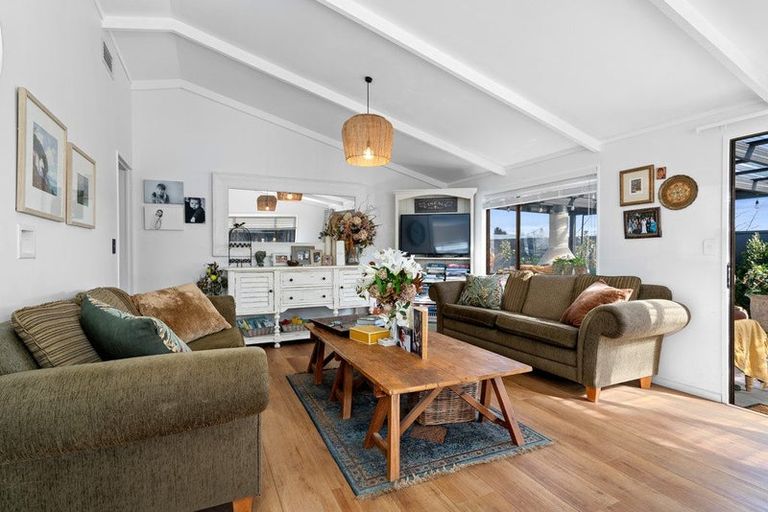 Photo of property in 163a Victoria Street, Cambridge, 3434