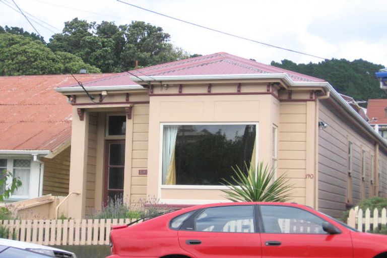 Photo of property in 190 Tasman Street, Mount Cook, Wellington, 6021