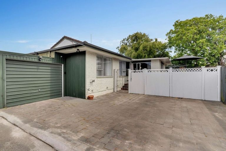 Photo of property in 91b Cottonwood Street, Parklands, Christchurch, 8083