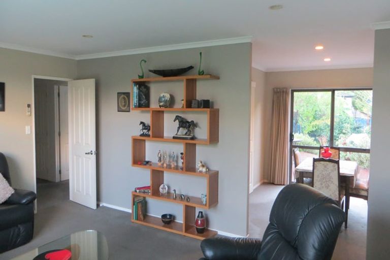 Photo of property in 40 Leafield Crescent, Henderson, Auckland, 0612