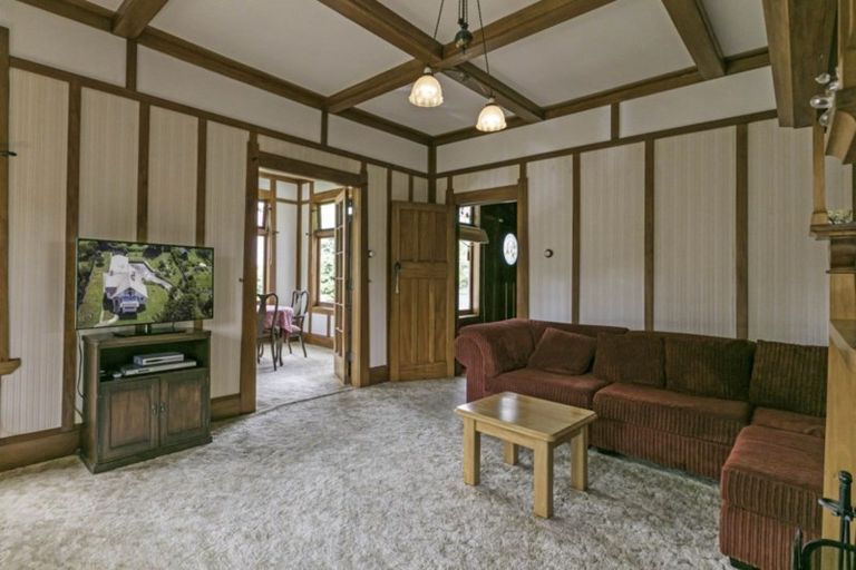 Photo of property in 6 Rose Street, Waipawa, 4210