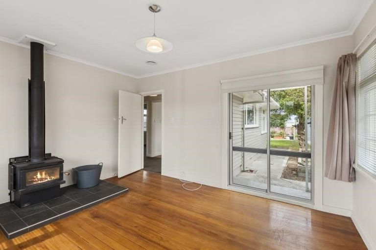 Photo of property in 18 Estuary Road, New Brighton, Christchurch, 8061
