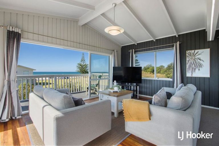 Photo of property in 287 Seaforth Road, Waihi Beach, 3611