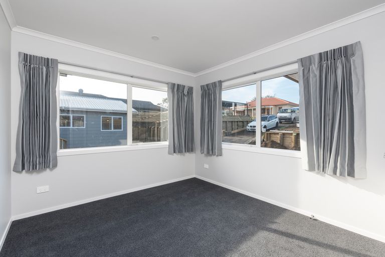 Photo of property in 1145a Heaphy Terrace, Fairfield, Hamilton, 3214