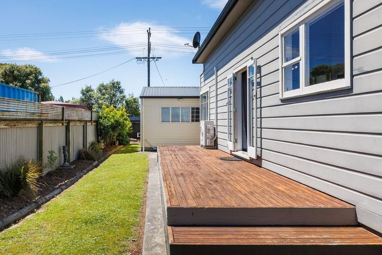 Photo of property in 6 A'court Street, Sanson, 4817