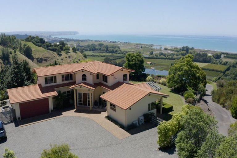 Photo of property in 11 Kaimata Road, Bay View, Napier, 4182