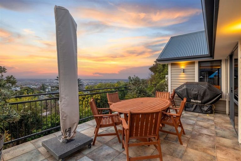 Photo of property in 27 Kidson Terrace, Cashmere, Christchurch, 8022