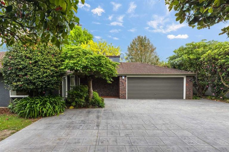 Photo of property in 103b Waimairi Road, Ilam, Christchurch, 8041