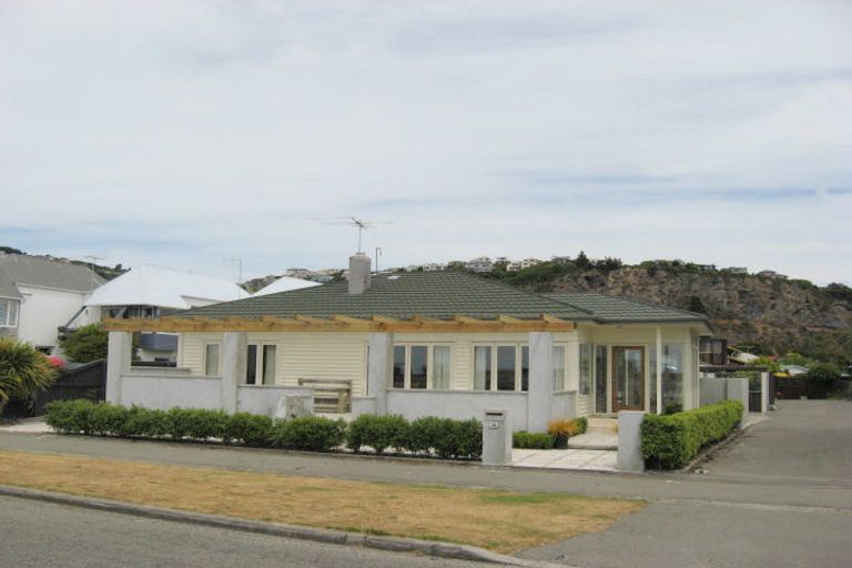 Photo of property in 55 Beachville Road, Redcliffs, Christchurch, 8081