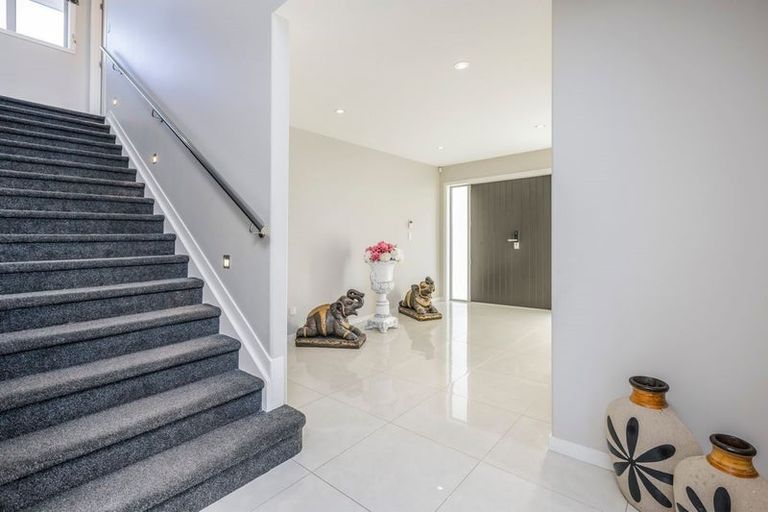 Photo of property in 6 Milano Boulevard, Karaka, Papakura, 2113