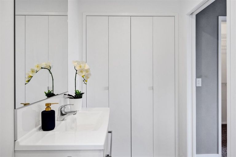 Photo of property in 22 Keene Drive, Bell Block, New Plymouth, 4312