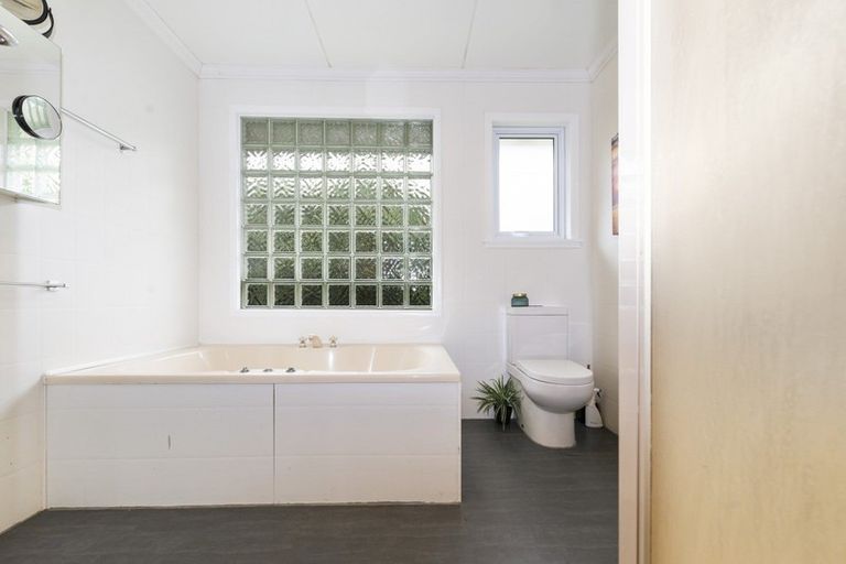 Photo of property in 41 Elliott Crescent, Owhata, Rotorua, 3010