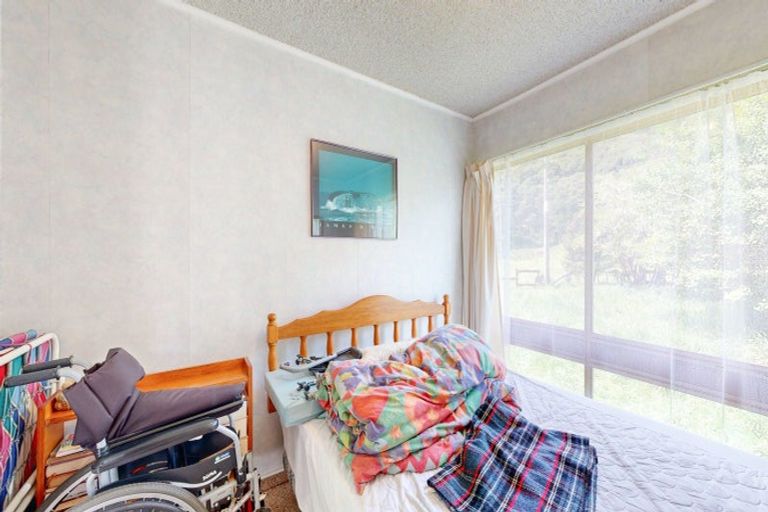 Photo of property in 301 Neavesville Road, Puriri, Thames, 3578