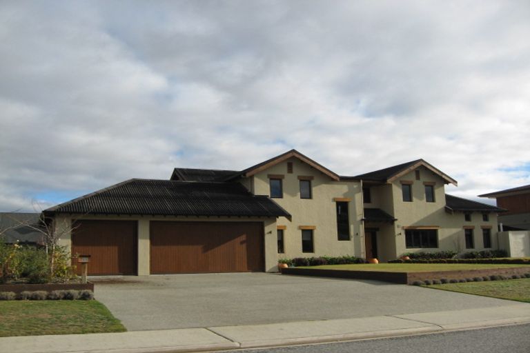 Photo of property in 11 Penrith Park Drive, Wanaka, 9305