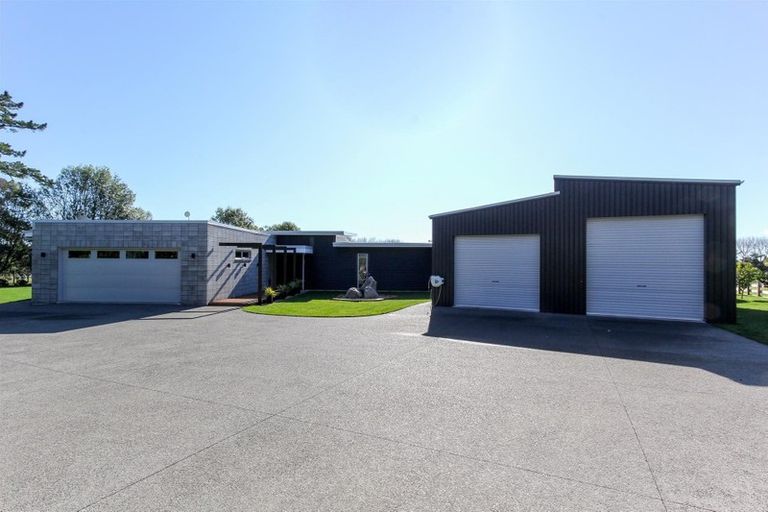 Photo of property in 1248b Egmont Road, Egmont Village, New Plymouth, 4372