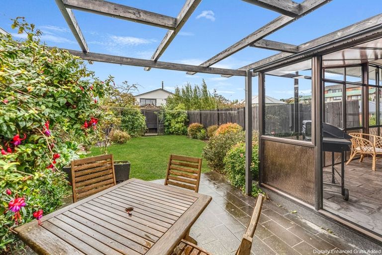Photo of property in 14 Livingstone Street, West End, Timaru, 7910