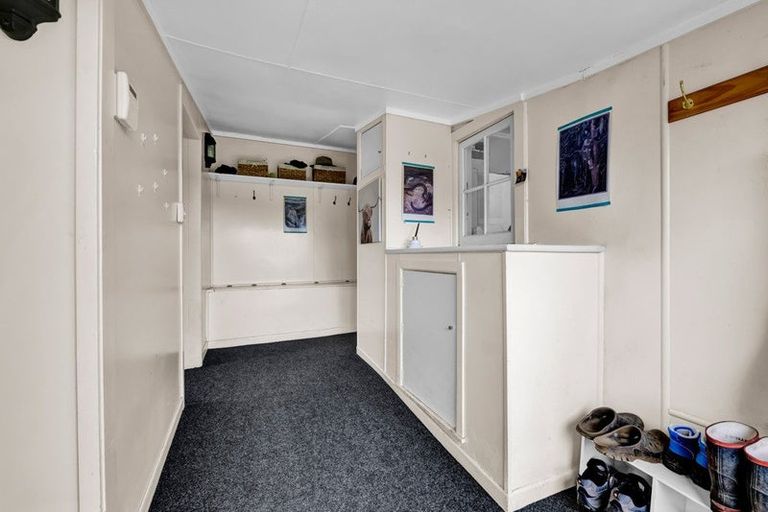 Photo of property in 9 Kaipi Street, Manaia, 4612