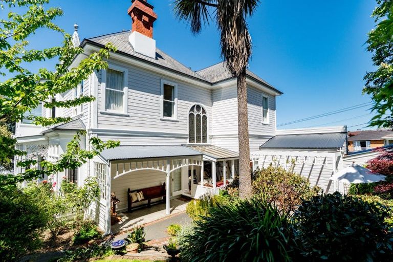 Photo of property in 2 Fifield Street, Roslyn, Dunedin, 9010