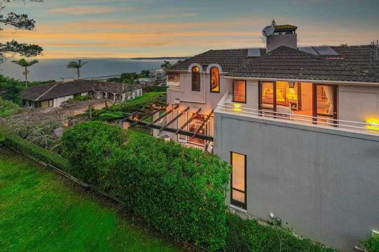 Photo of property in 16a Burford Place, Mellons Bay, Auckland, 2014