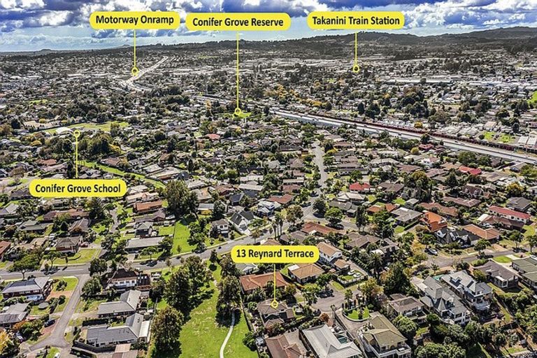 Photo of property in 13 Reynard Terrace, Conifer Grove, Takanini, 2112