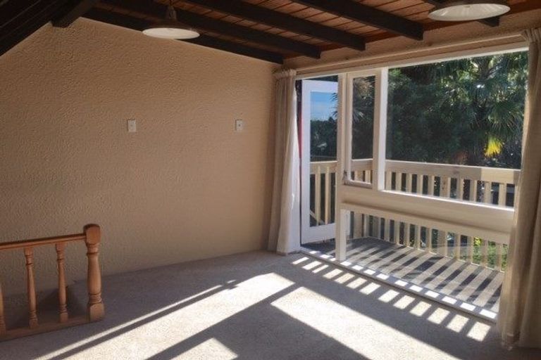 Photo of property in 10 Pamir Place, Welcome Bay, Tauranga, 3112