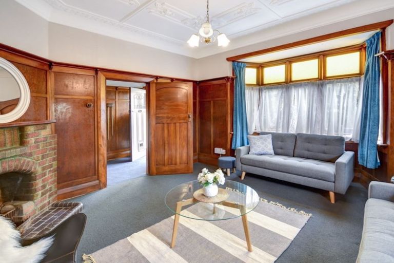 Photo of property in 1 Henderson Street, Mornington, Dunedin, 9011