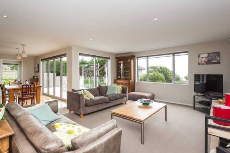 Photo of property in 85 Major Hornbrook Road, Mount Pleasant, Christchurch, 8081