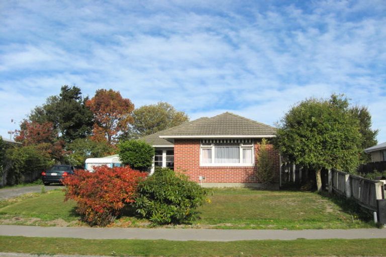 Photo of property in 9 Gladson Avenue, Sockburn, Christchurch, 8042