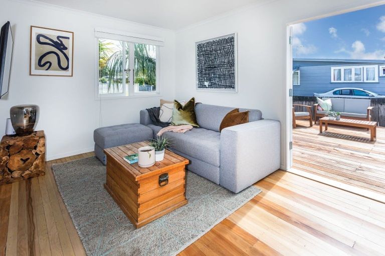 Photo of property in 204a Tui Road, Whangamata, 3620