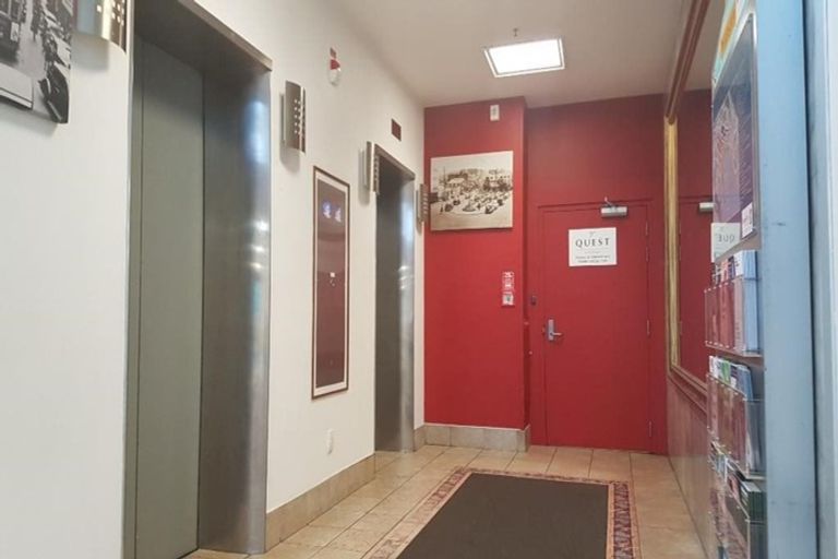 Photo of property in Terrace Garden Apartments, 2h/120 The Terrace, Wellington Central, Wellington, 6011