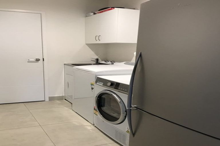 Photo of property in 8 Batty Street, Papamoa Beach, Papamoa, 3118