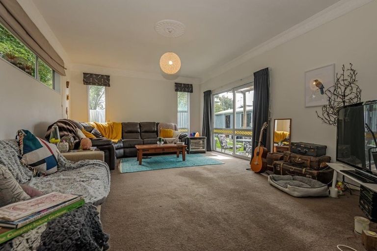 Photo of property in 385 Botanical Road, West End, Palmerston North, 4412