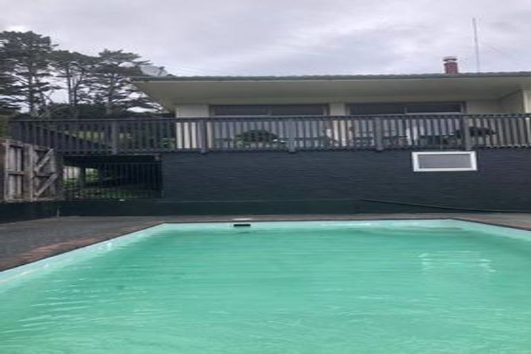 Photo of property in 462 Wairere Road, Waitakere, Henderson, 0782