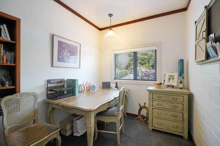 Photo of property in 5 Grant Road, Otatara, Invercargill, 9879