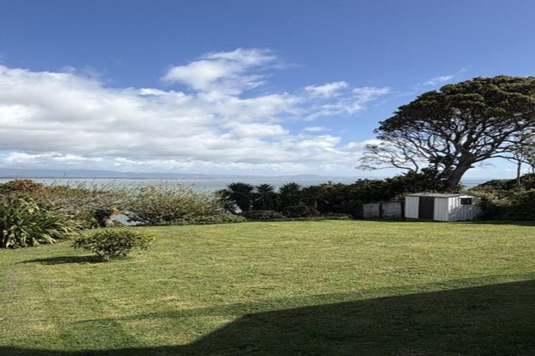 Photo of property in 1 Bramley Drive, Omokoroa, 3114
