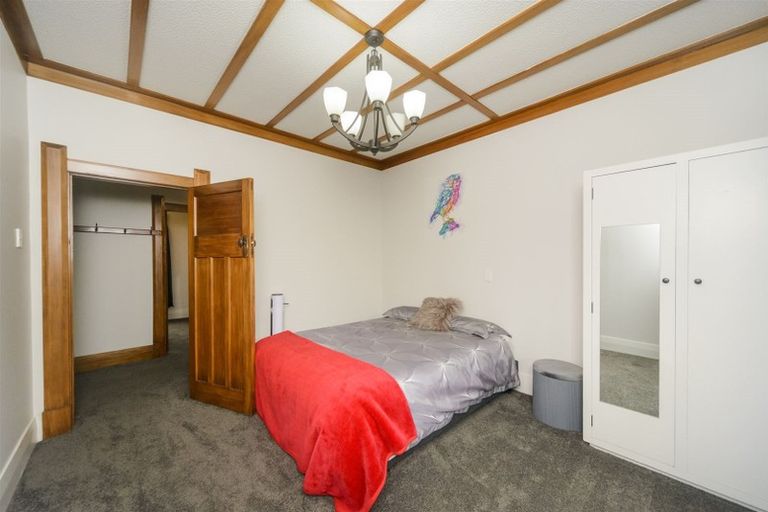 Photo of property in 27 Lyndhurst Street, Takaro, Palmerston North, 4412