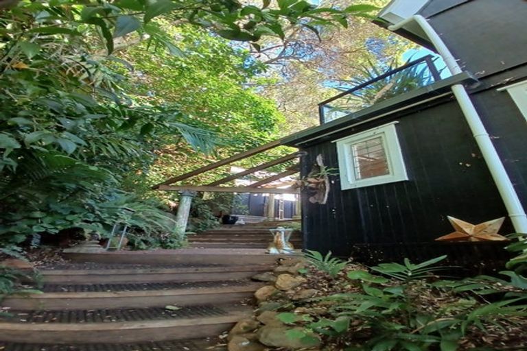 Photo of property in 102 Beach Road, Onerahi, Whangarei, 0110