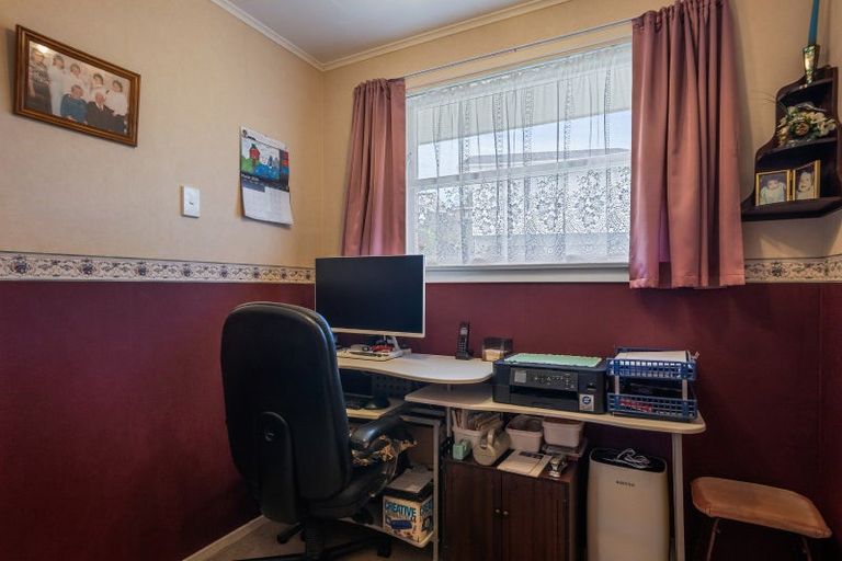 Photo of property in 20 Sunnyview Drive, Brown Owl, Upper Hutt, 5018