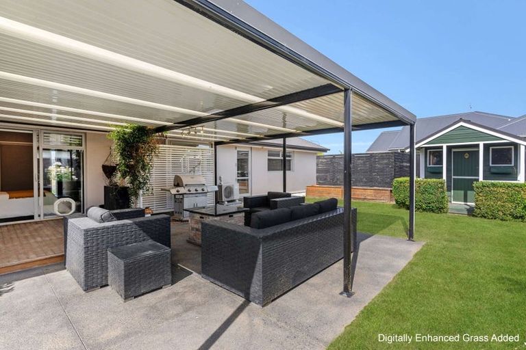 Photo of property in 32 Preston Avenue, West Melton, 7618