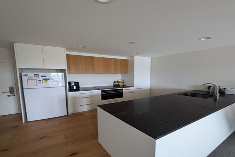 Photo of property in West Fitzroy, 7g/66 Armagh Street, Christchurch Central, Christchurch, 8013